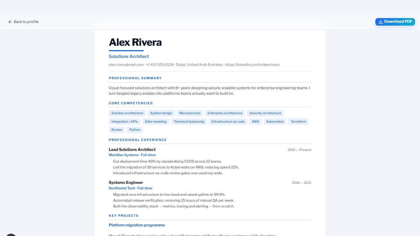 Screenshot of a finished CV rendered in an ATS-safe iTrechHub template.